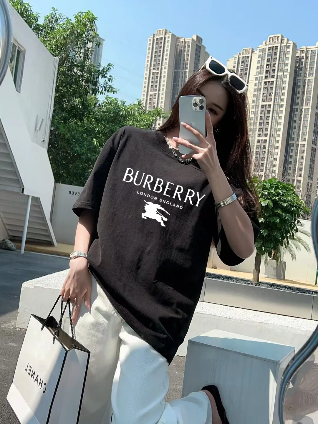 P80✨🔥 [Burberry] 2026FW short-sleeved T-shirt BBR letter LOGO printing Premium 26s double yarn 300g fabric Heavy fabric Customized frame rib same cylinder dyeing Complete three labels Men and women Same Style Color: Black White Blue Size: S M L XL 2XL